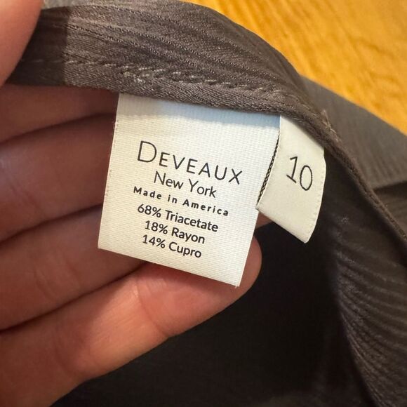 Deveaux New York Ava Ruched Plissé Satin-Crepe midi Gray Dress Size 10 - Picture 9 of 11